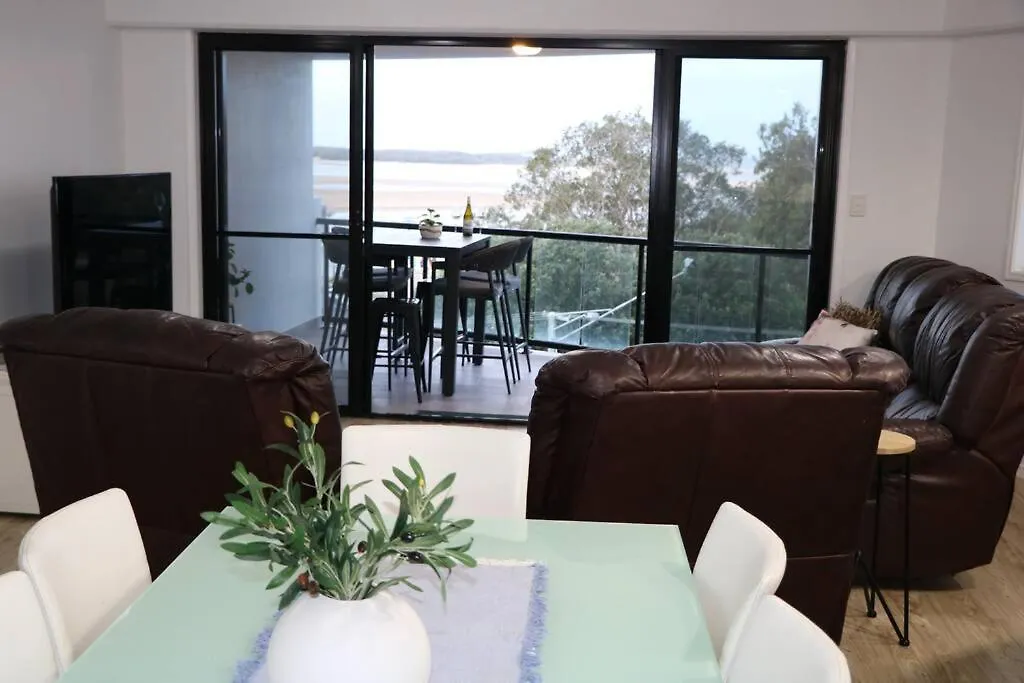 Family Friendly 3 Bedroom - River Views - Short Walk To The Beach Maroochydore 0*,  Australia